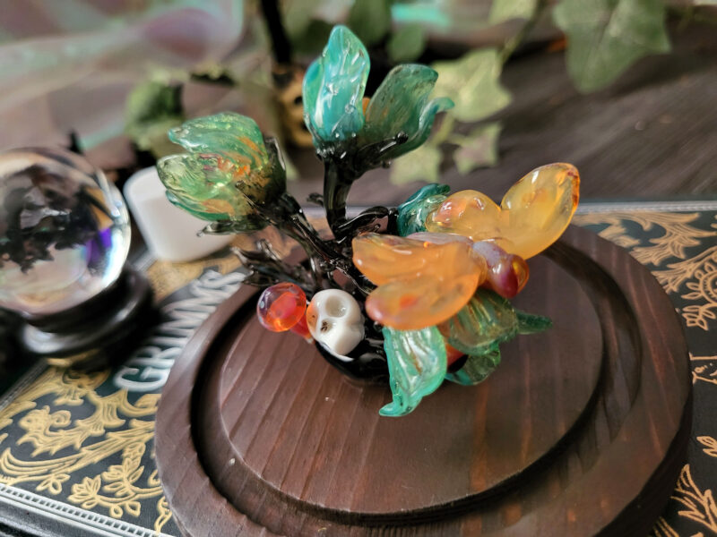 'Sybil's Gaze' by Tia Kinsman