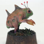 Clawed Hopper Main Image - Side 1